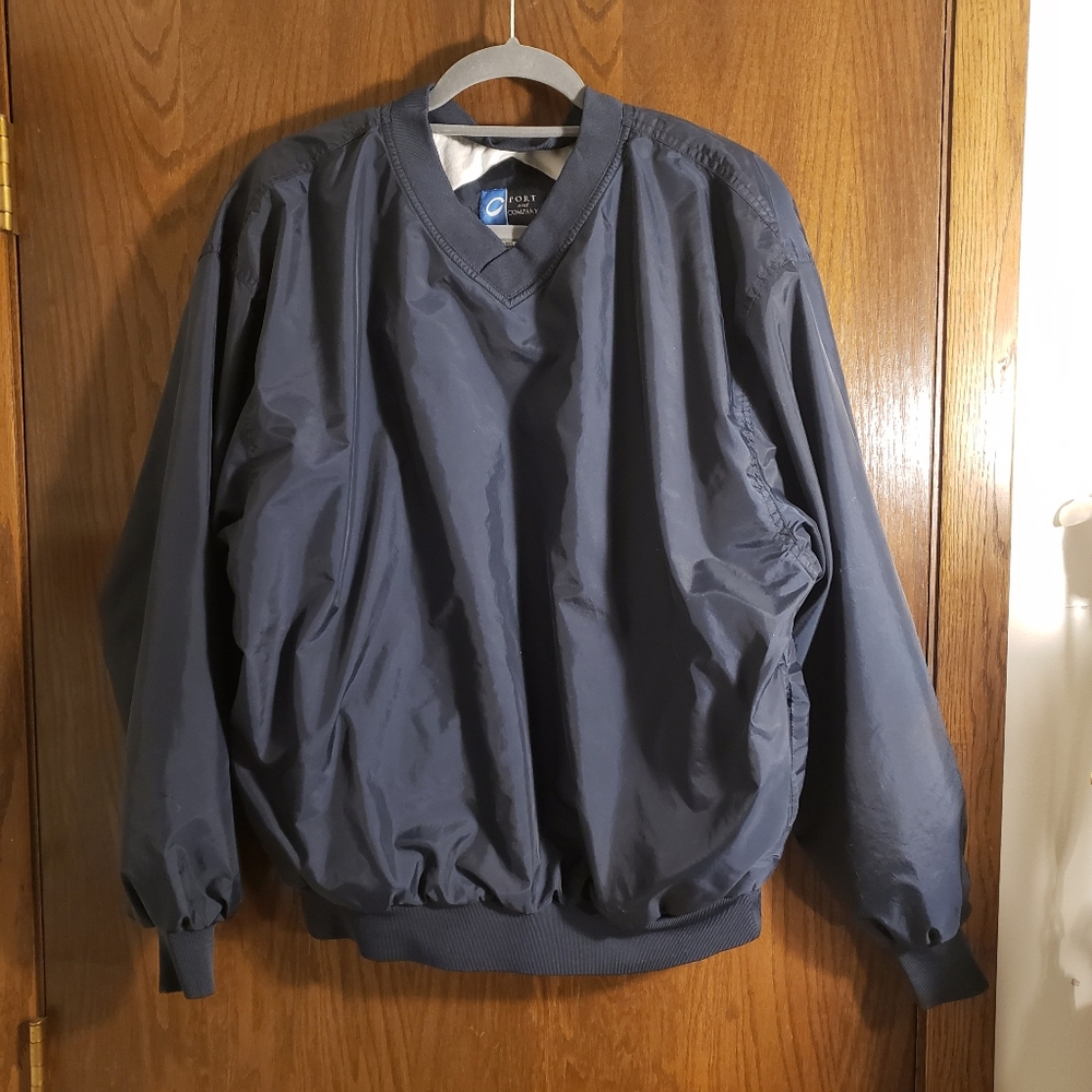 V neck Pull over windbreaker